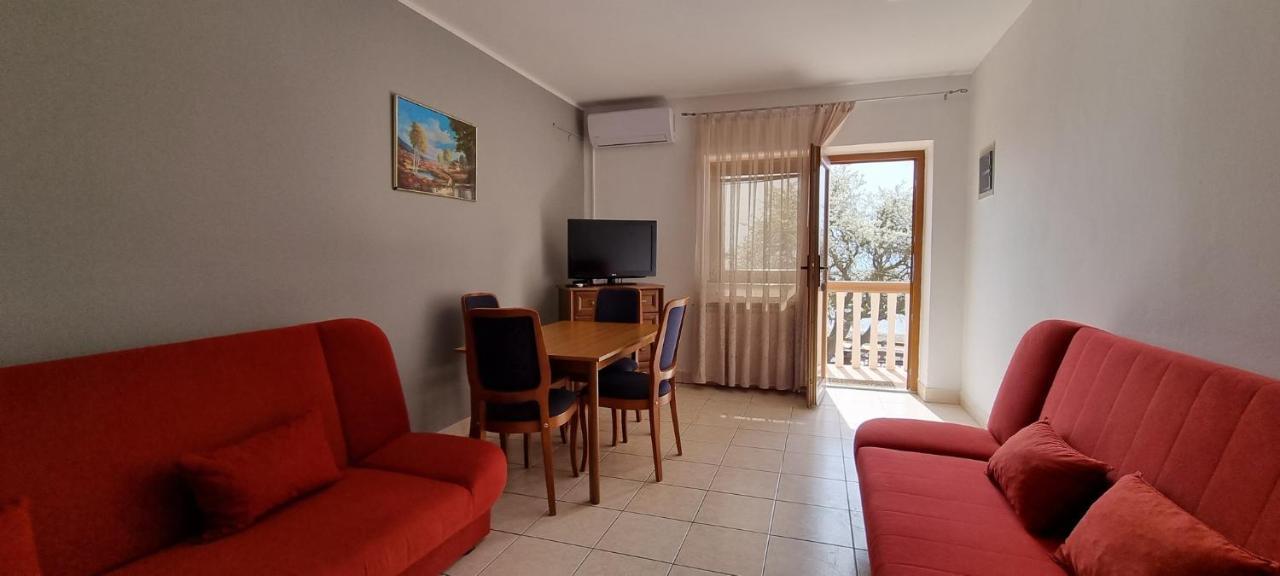 Sand Beach Apartment Idila Medulin Bagian luar foto