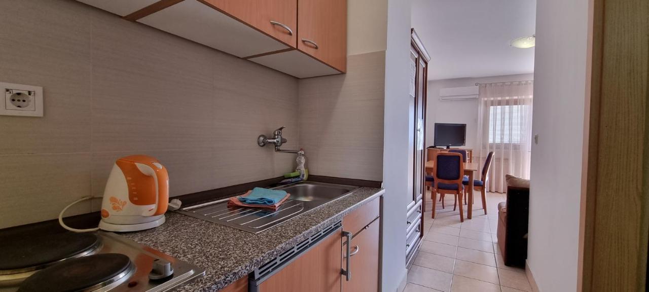 Sand Beach Apartment Idila Medulin Bagian luar foto